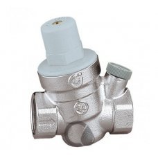 Редуктор давления с манометром 3/4