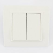 Выключатель 2-клавишный