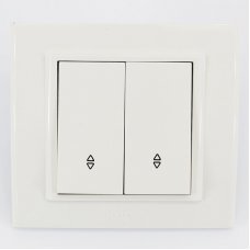 Выключатель 2-клавишный