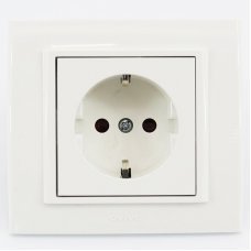 Розетка одинарная