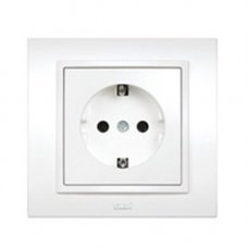 Розетка Zena с заземлением