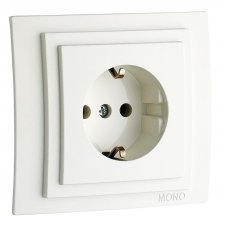 Розетка с заземлением Larissa 103-191921-117