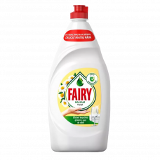 Средство для мытья посуды Fairy Sensitive Chamomile 750мл