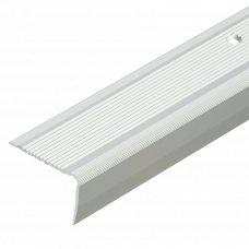 Лестничный рифленый профиль LSR cеребряный 2000х40х25мм