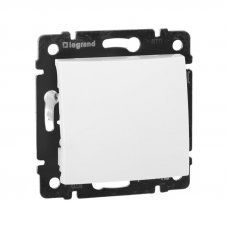 Выключатель 1 клавишный 774401 Valena